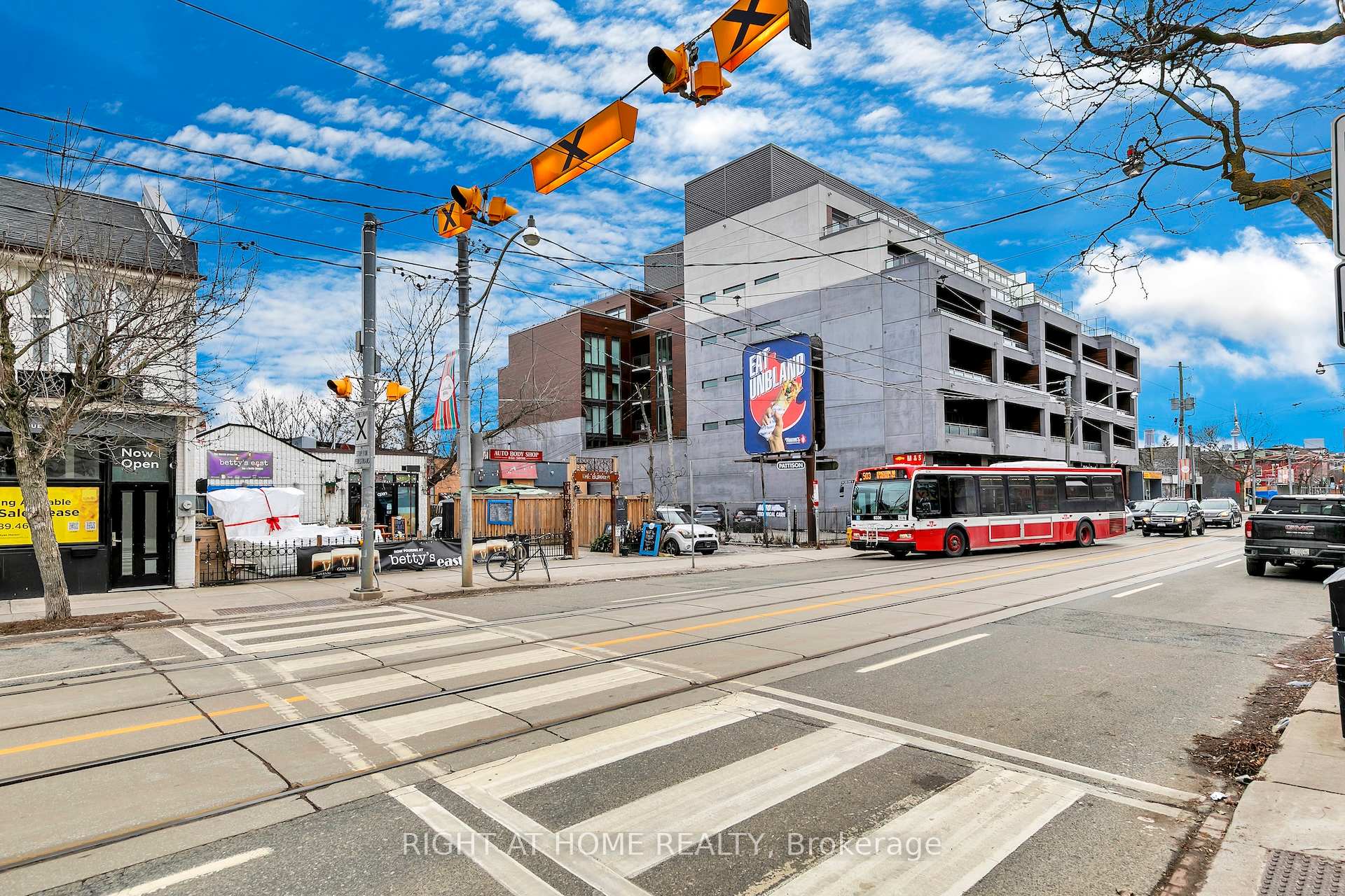 Photo 30 of Unit 403, 1285 Queen Street E, Toronto, Greenwood-Coxwell — HOMEH