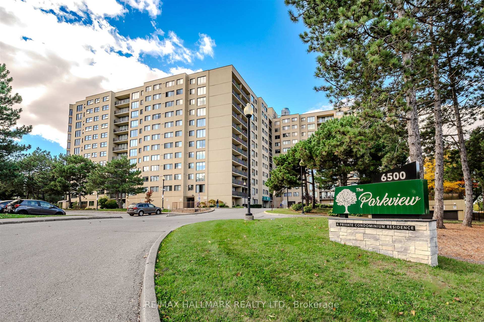 Front of Unit 614, 6500 Montevideo Road
