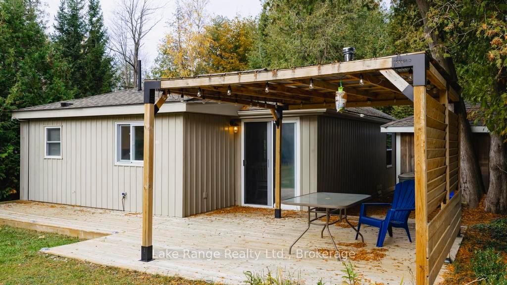 Photo 11 of 900 Victoria Road, Huron-Kinloss — HOMEH