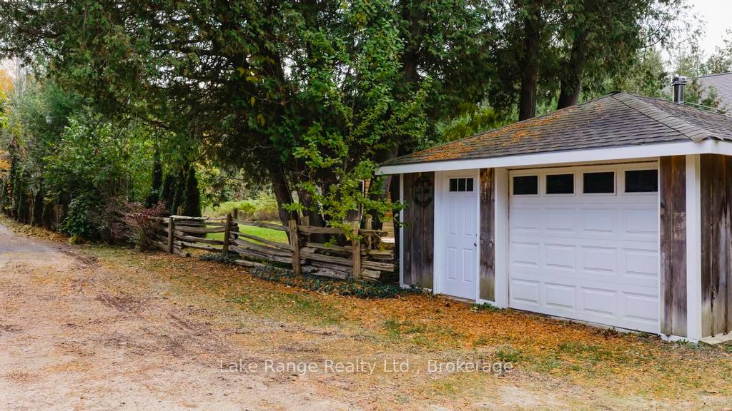 Photo 14 of 900 Victoria Road, Huron-Kinloss — HOMEH