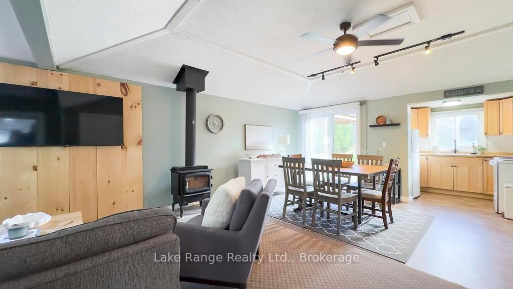 Photo 10 of 900 Victoria Road, Huron-Kinloss — HOMEH