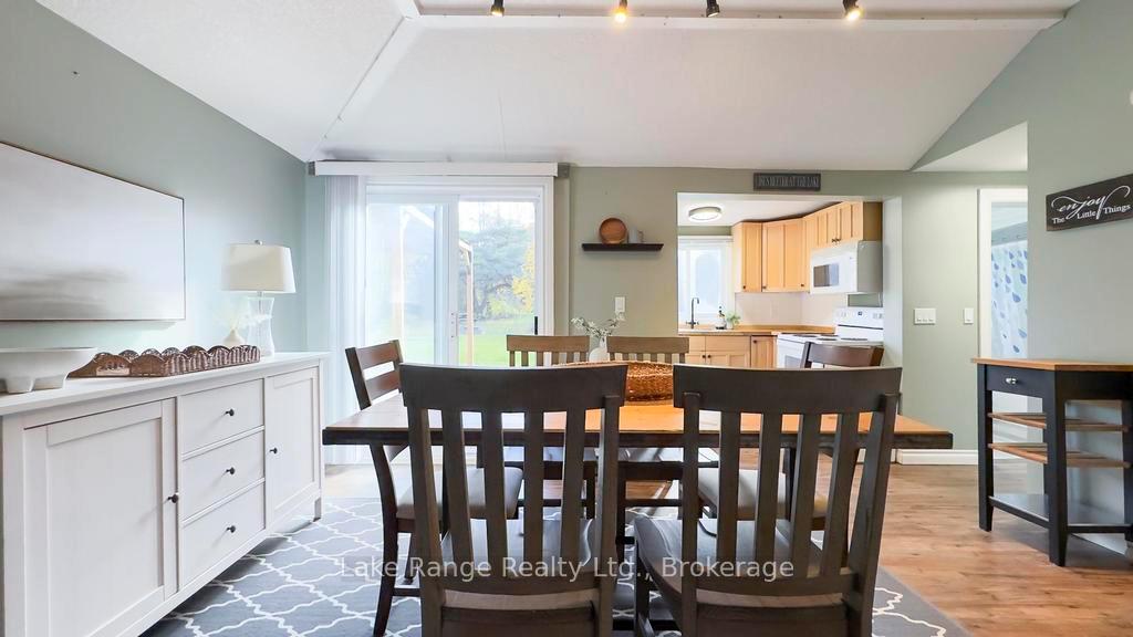 Photo 12 of 900 Victoria Road, Huron-Kinloss — HOMEH