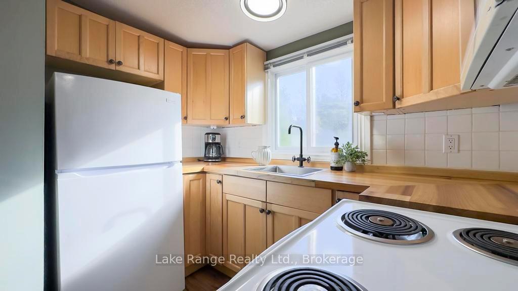 Photo 31 of 900 Victoria Road, Huron-Kinloss — HOMEH