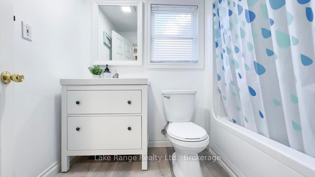 Photo 18 of 900 Victoria Road, Huron-Kinloss — HOMEH