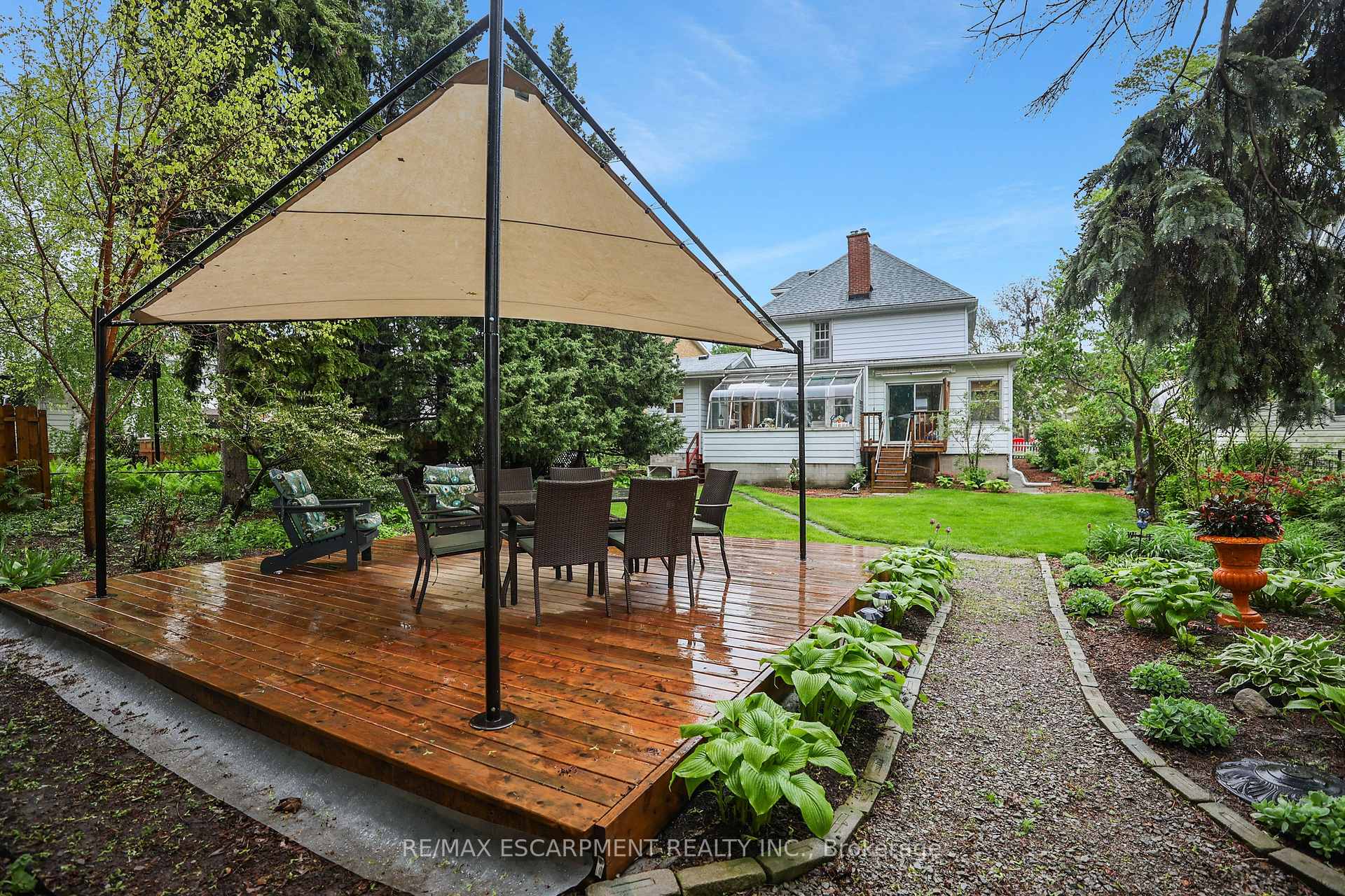 Photo 2 of 2 Kidd Avenue, Grimsby, Grimsby West — HOMEH