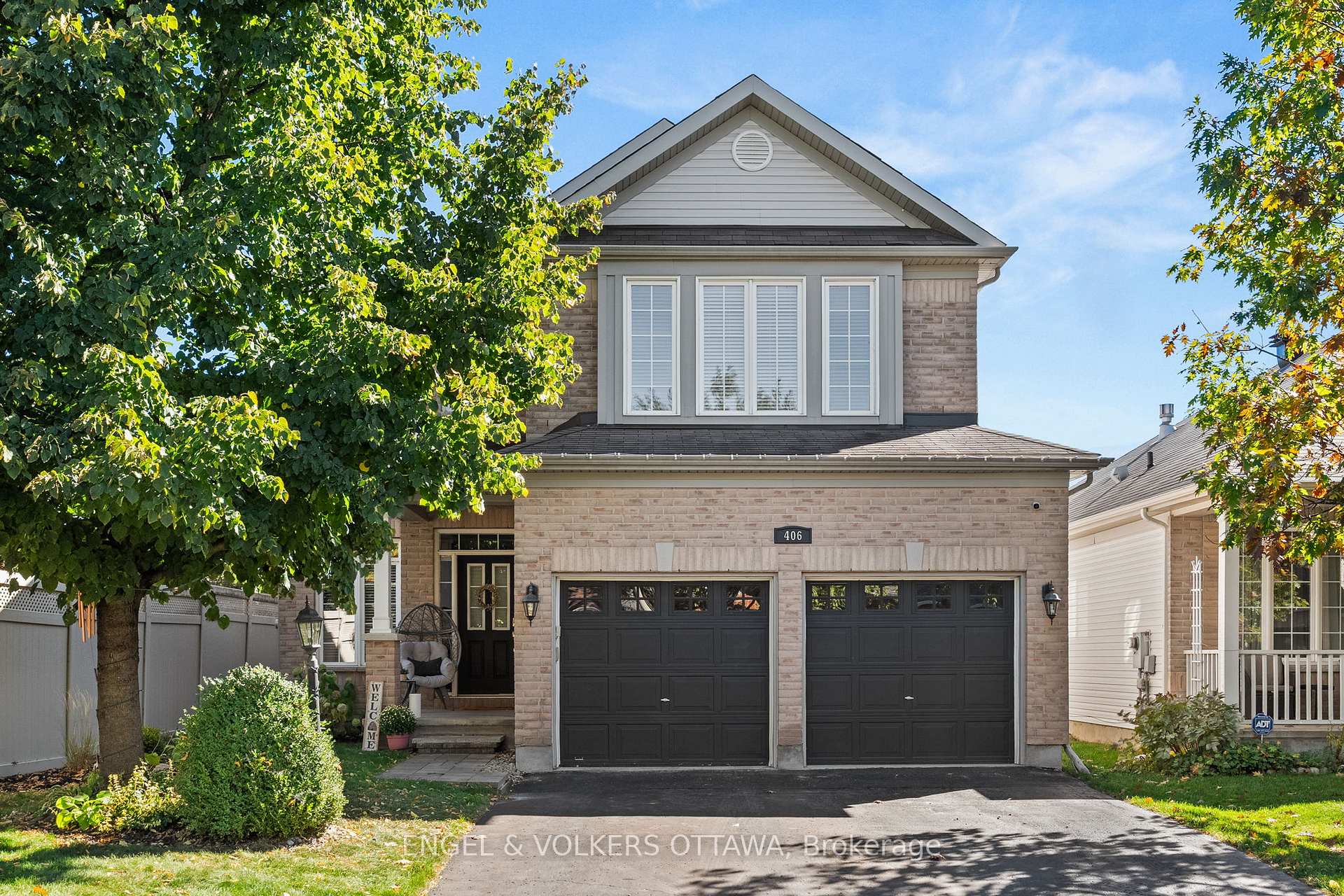 Photo 4 of 406 Keith Crescent, Ottawa, Mer Bleue/Bradley Estates/Anderson Park — HOMEH