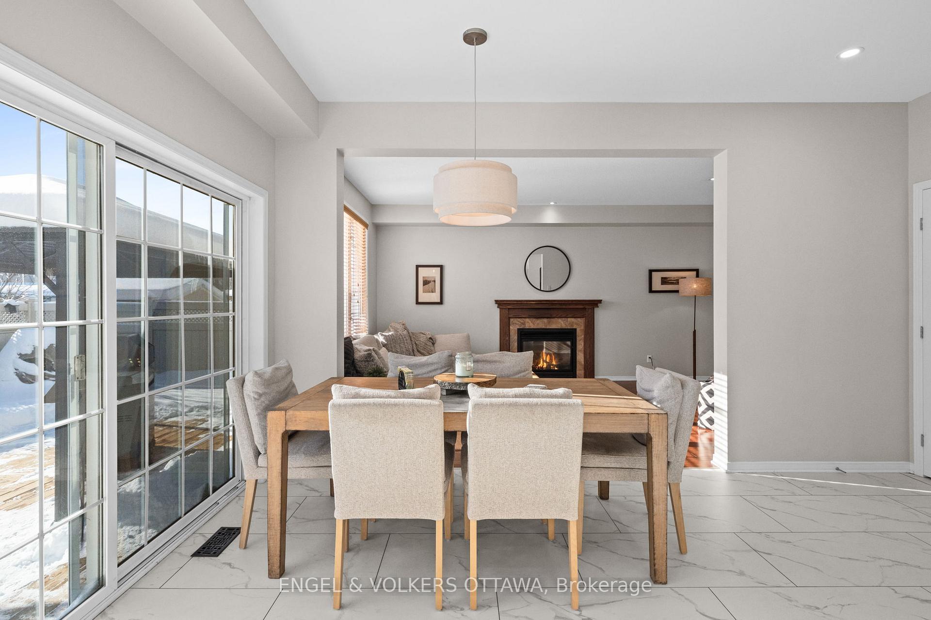 Photo 22 of 406 Keith Crescent, Ottawa, Mer Bleue/Bradley Estates/Anderson Park — HOMEH