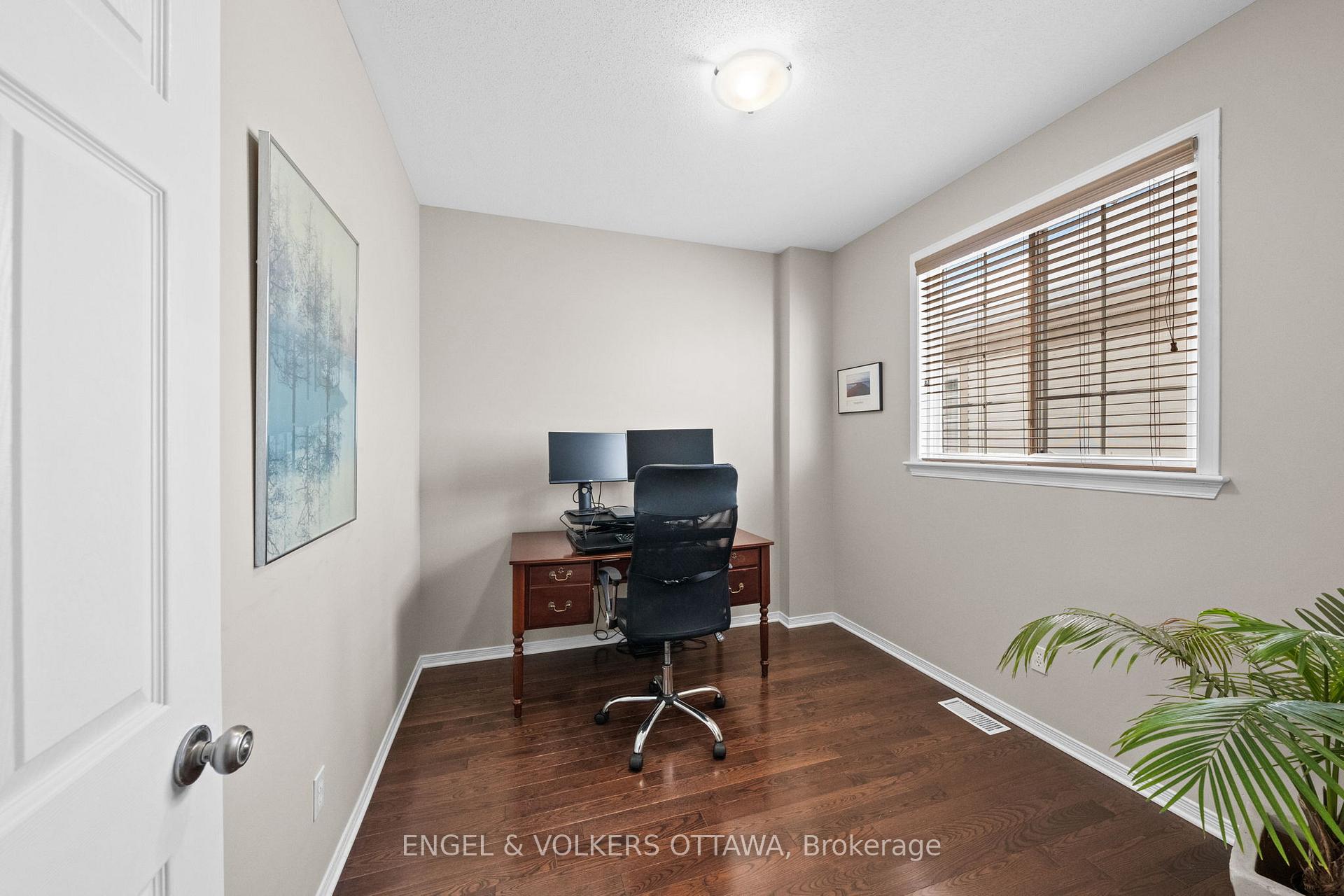Photo 26 of 406 Keith Crescent, Ottawa, Mer Bleue/Bradley Estates/Anderson Park — HOMEH