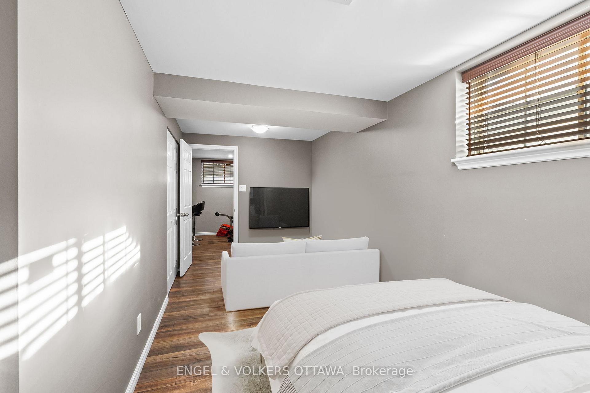 Photo 28 of 406 Keith Crescent, Ottawa, Mer Bleue/Bradley Estates/Anderson Park — HOMEH