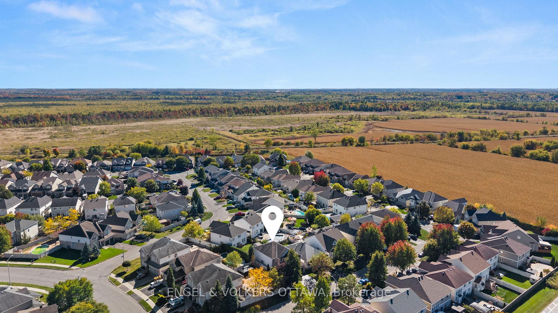 Photo 39 of 406 Keith Crescent, Ottawa, Mer Bleue/Bradley Estates/Anderson Park — HOMEH