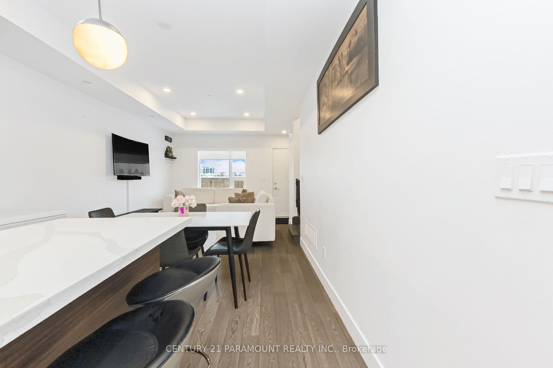 Photo 3 of Unit 63, 200 Malta Avenue, Brampton, Fletcher's Creek South — HOMEH