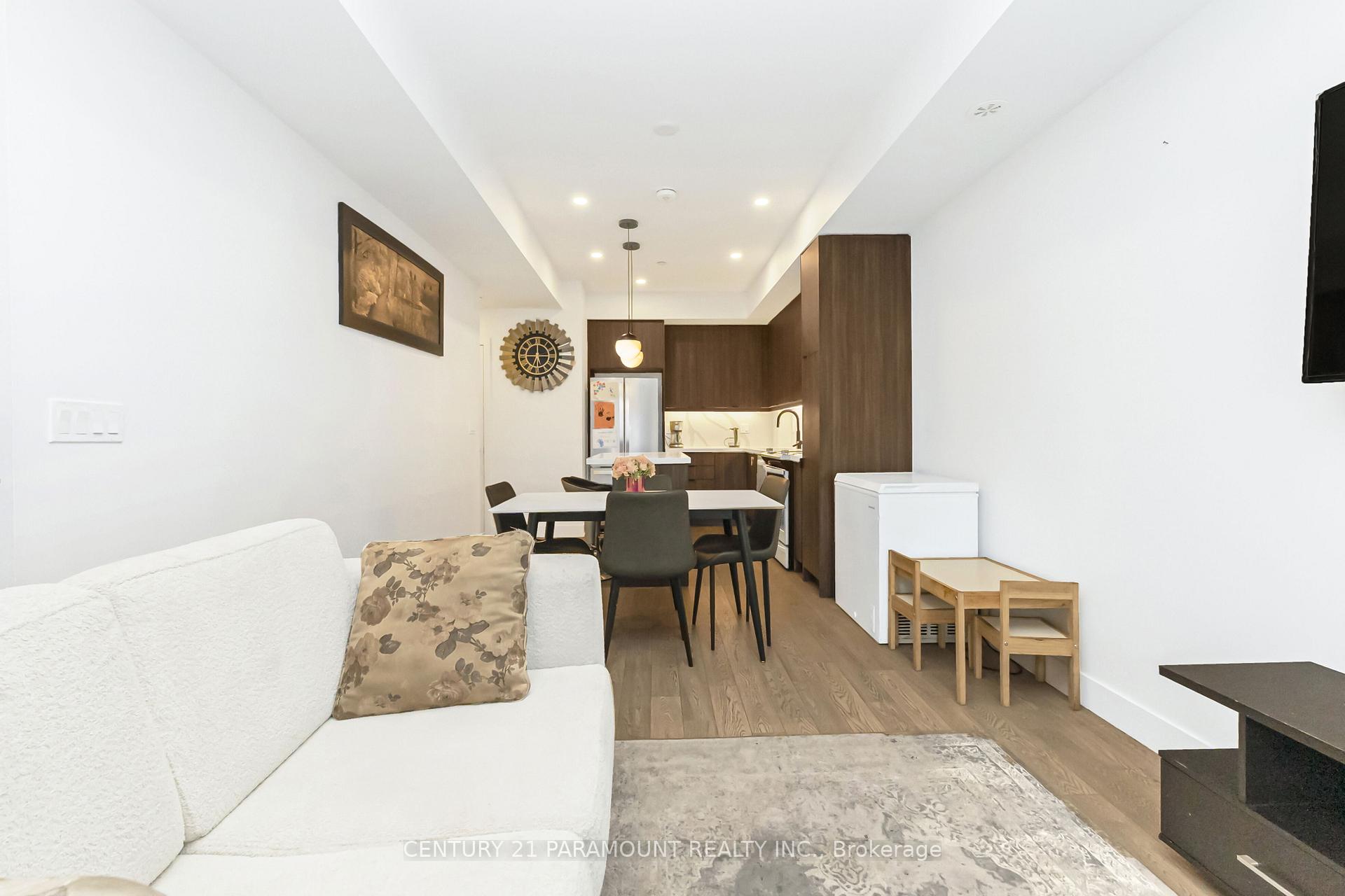 Photo 4 of Unit 63, 200 Malta Avenue, Brampton, Fletcher's Creek South — HOMEH