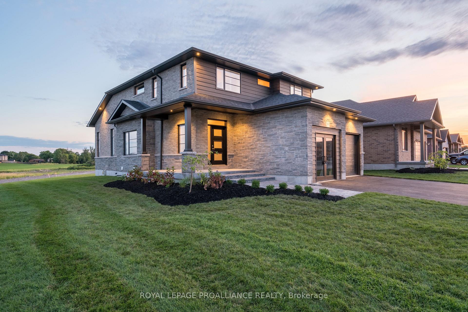Photo 3 of 62 Hampton Ridge Drive, Belleville, Thurlow Ward — HOMEH
