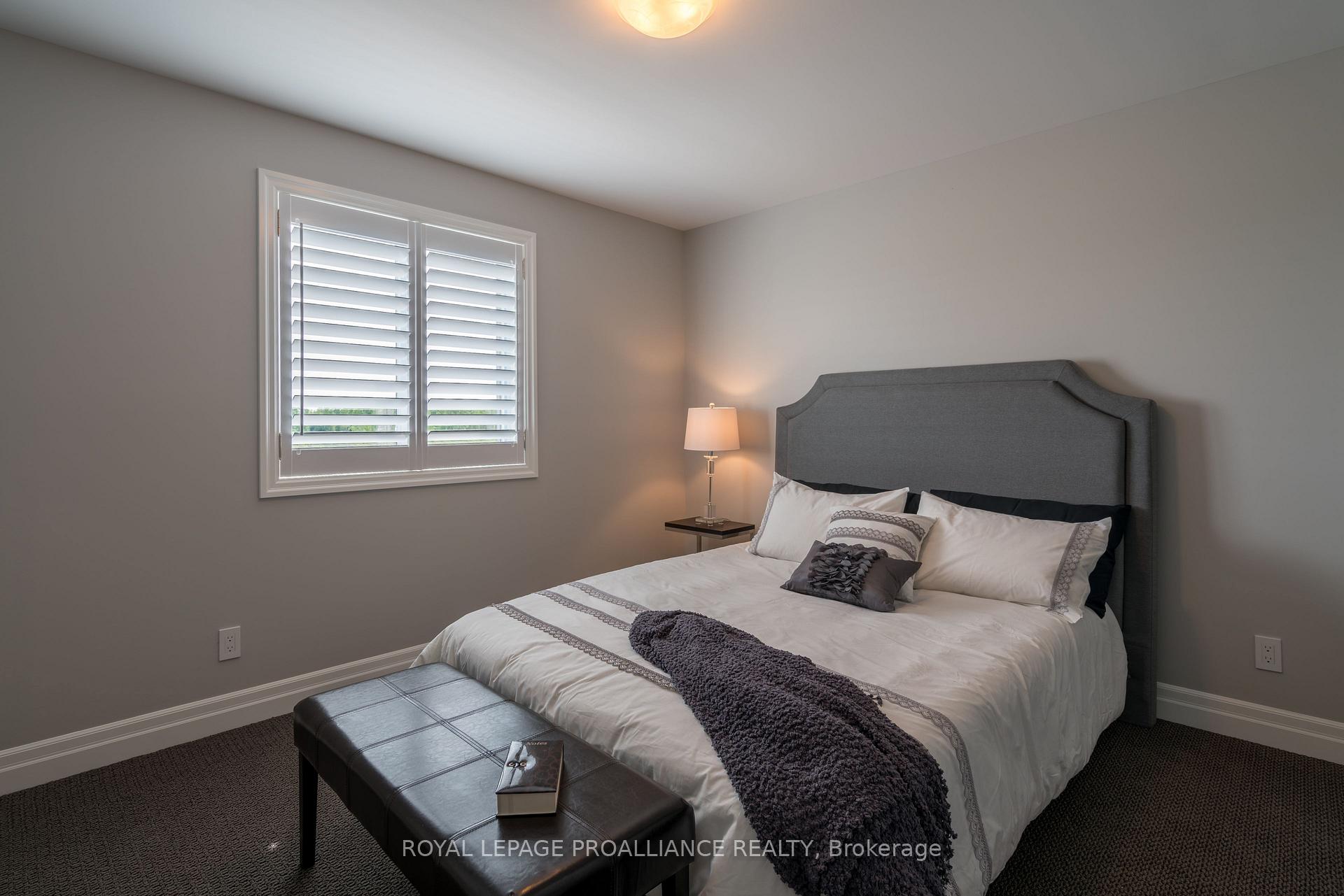 Photo 33 of 62 Hampton Ridge Drive, Belleville, Thurlow Ward — HOMEH
