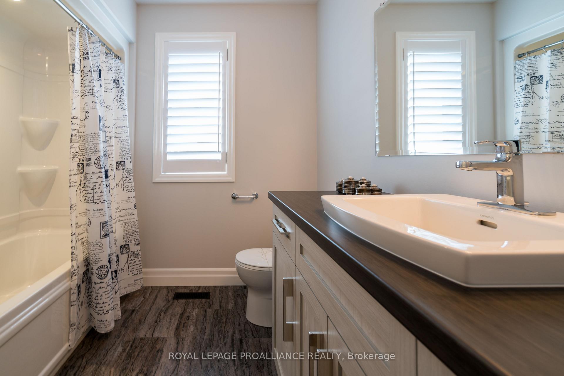 Photo 34 of 62 Hampton Ridge Drive, Belleville, Thurlow Ward — HOMEH