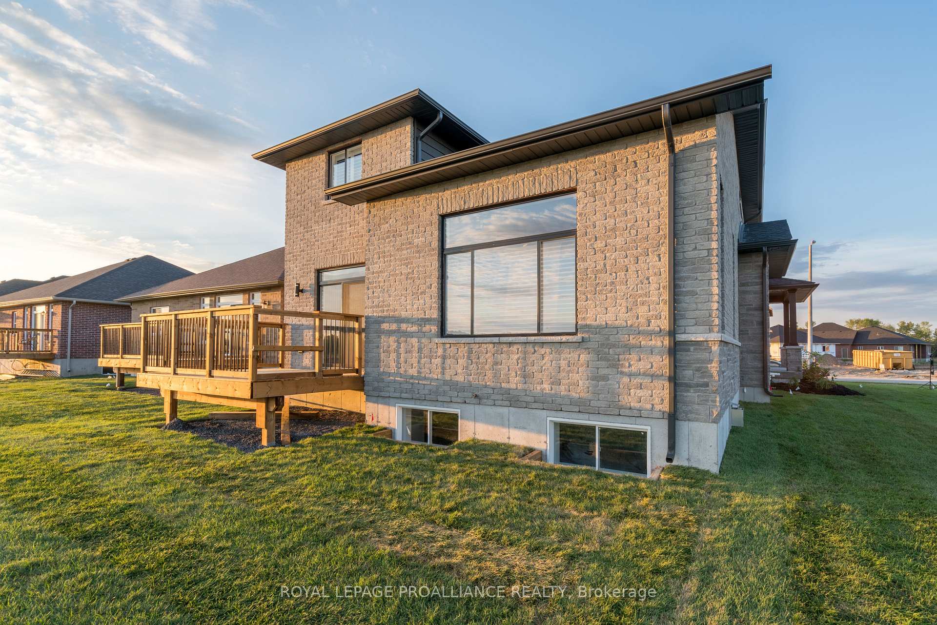 Photo 43 of 62 Hampton Ridge Drive, Belleville, Thurlow Ward — HOMEH