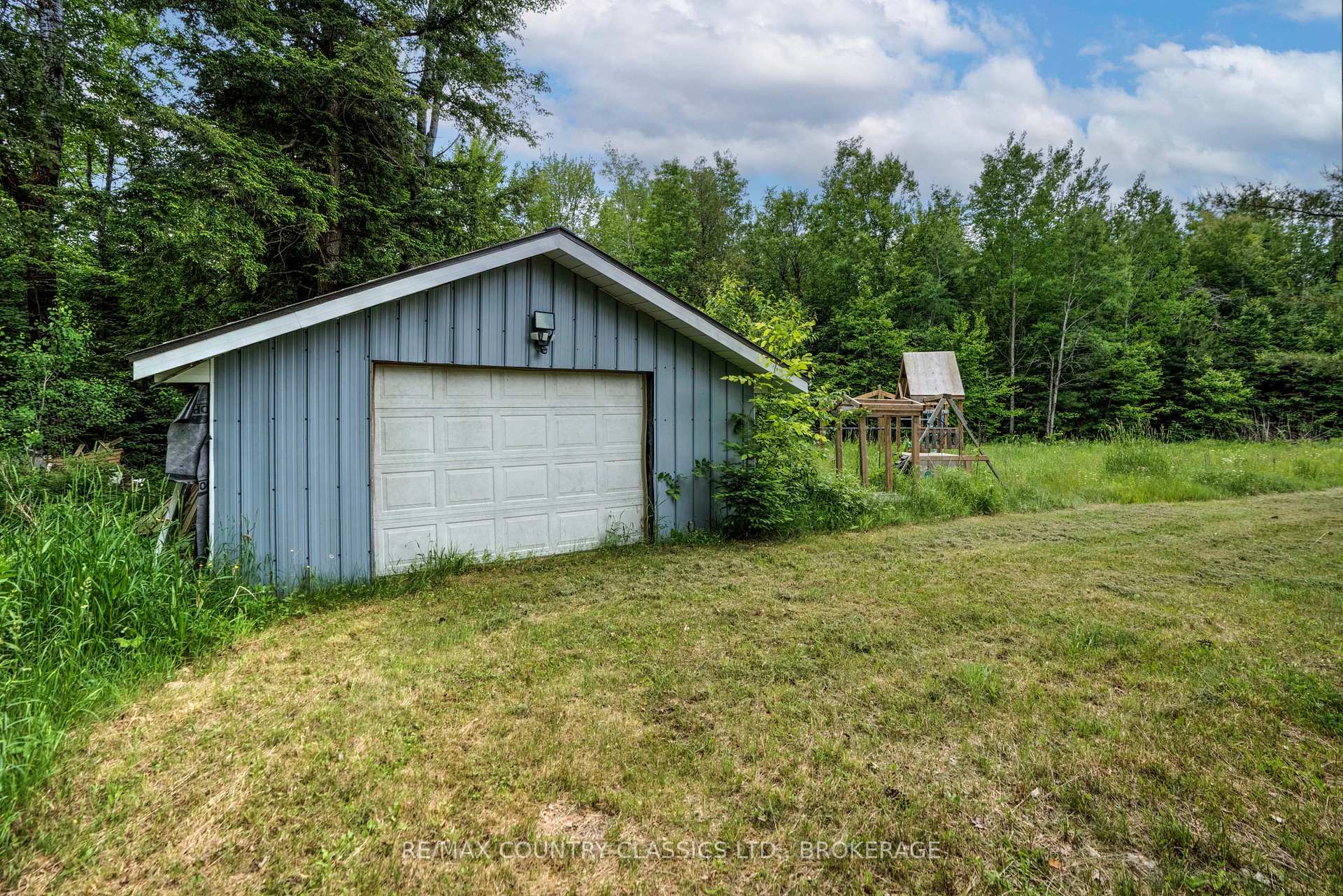 Photo 6 of 1228 Road 506, Frontenac, Frontenac North — HOMEH