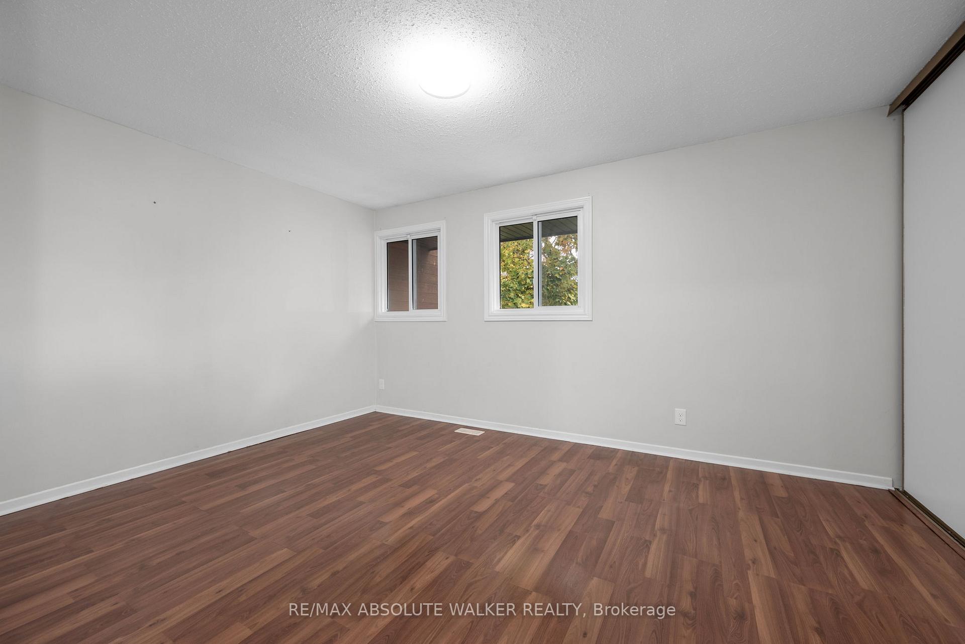 Photo 6 of Unit 102, 23 Mcclintock Way, Ottawa, Kanata - Katimavik — HOMEH