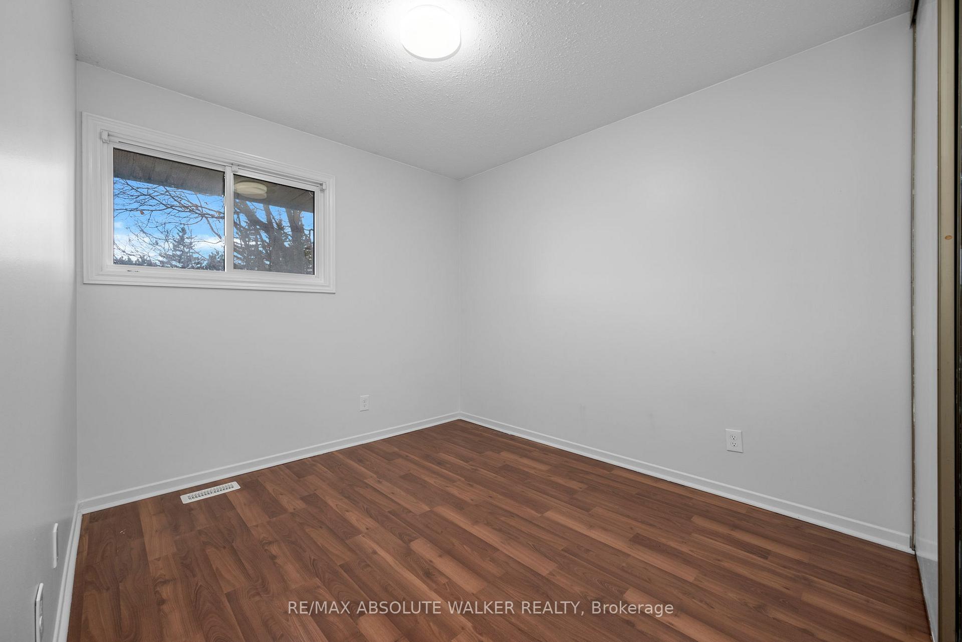 Photo 14 of Unit 102, 23 Mcclintock Way, Ottawa, Kanata - Katimavik — HOMEH