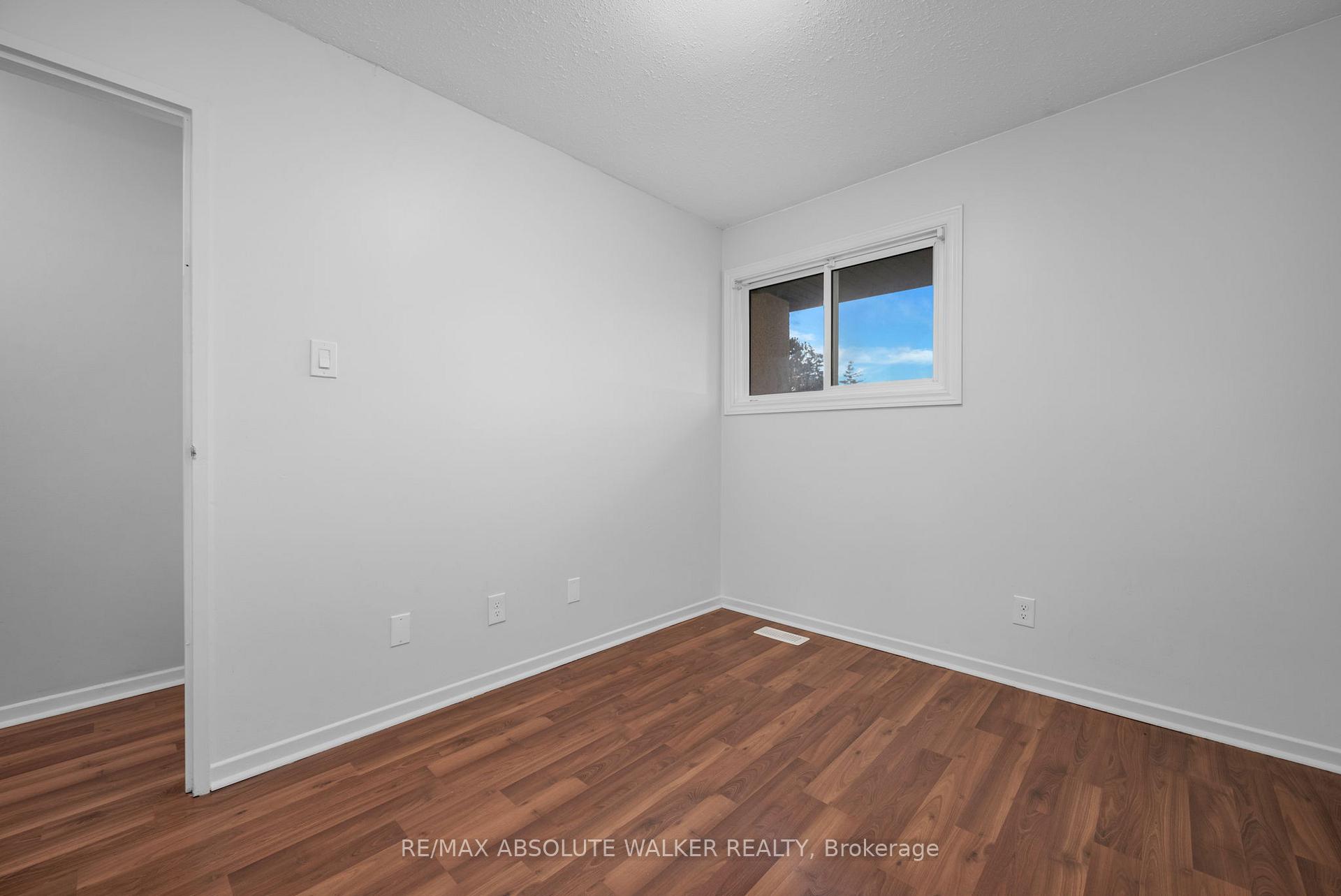 Photo 13 of Unit 102, 23 Mcclintock Way, Ottawa, Kanata - Katimavik — HOMEH