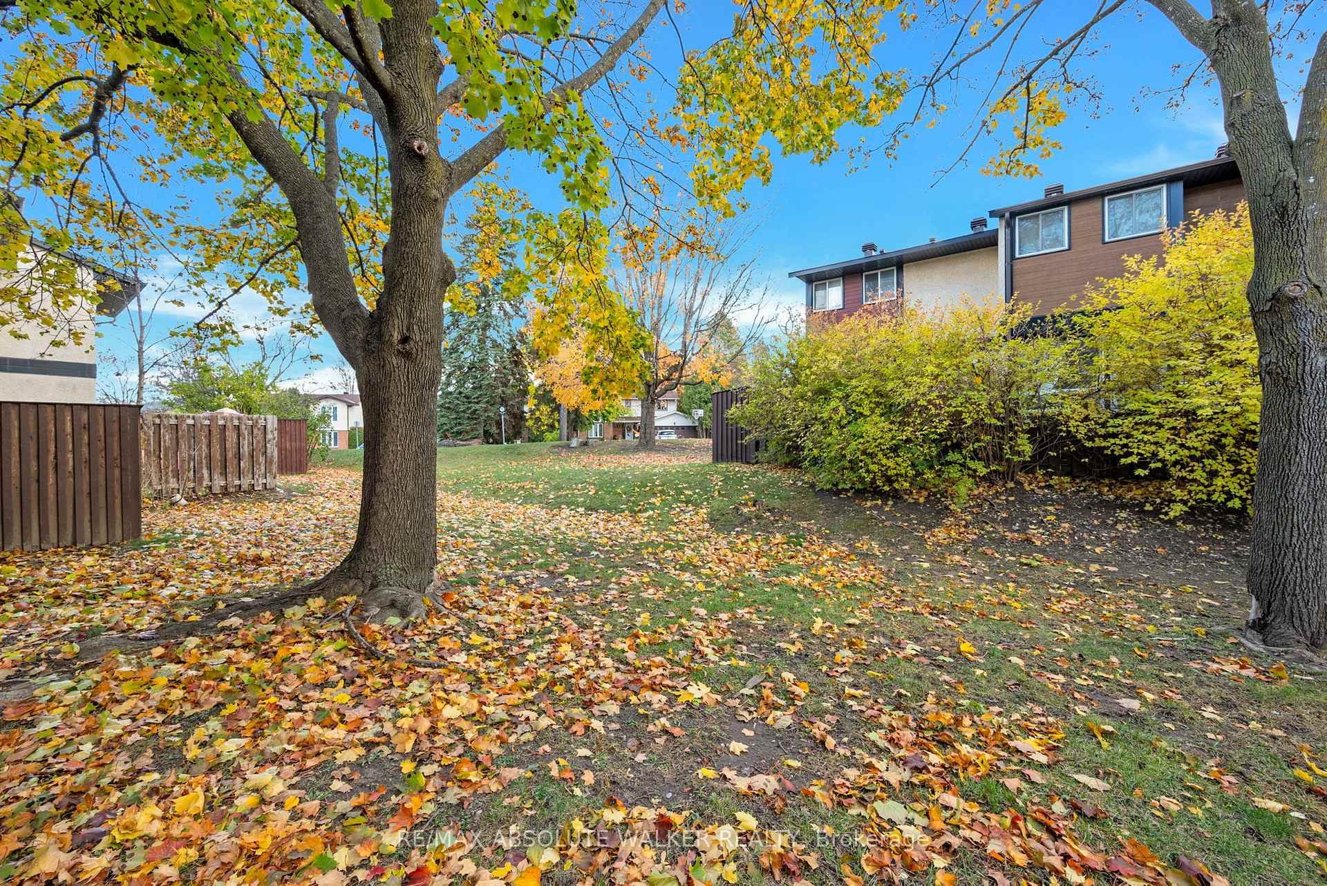 Photo 10 of Unit 102, 23 Mcclintock Way, Ottawa, Kanata - Katimavik — HOMEH