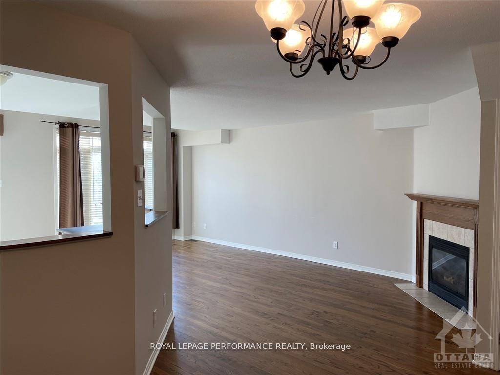 Photo 7 of 236 B Claridge Drive, Ottawa, Barrhaven - Longfields — HOMEH