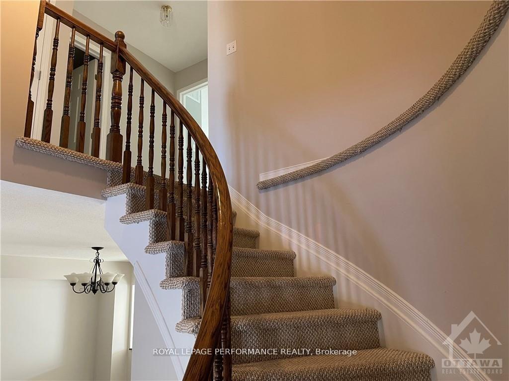 Photo 9 of 236 B Claridge Drive, Ottawa, Barrhaven - Longfields — HOMEH