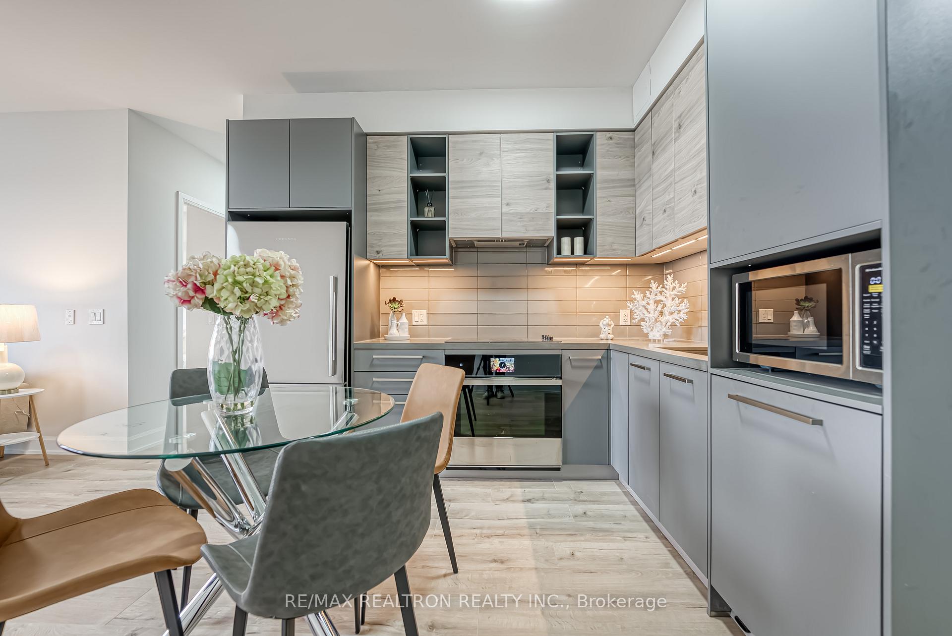 Photo 11 of Unit 602B, 38 Gandhi Lane, Markham, Commerce Valley — HOMEH