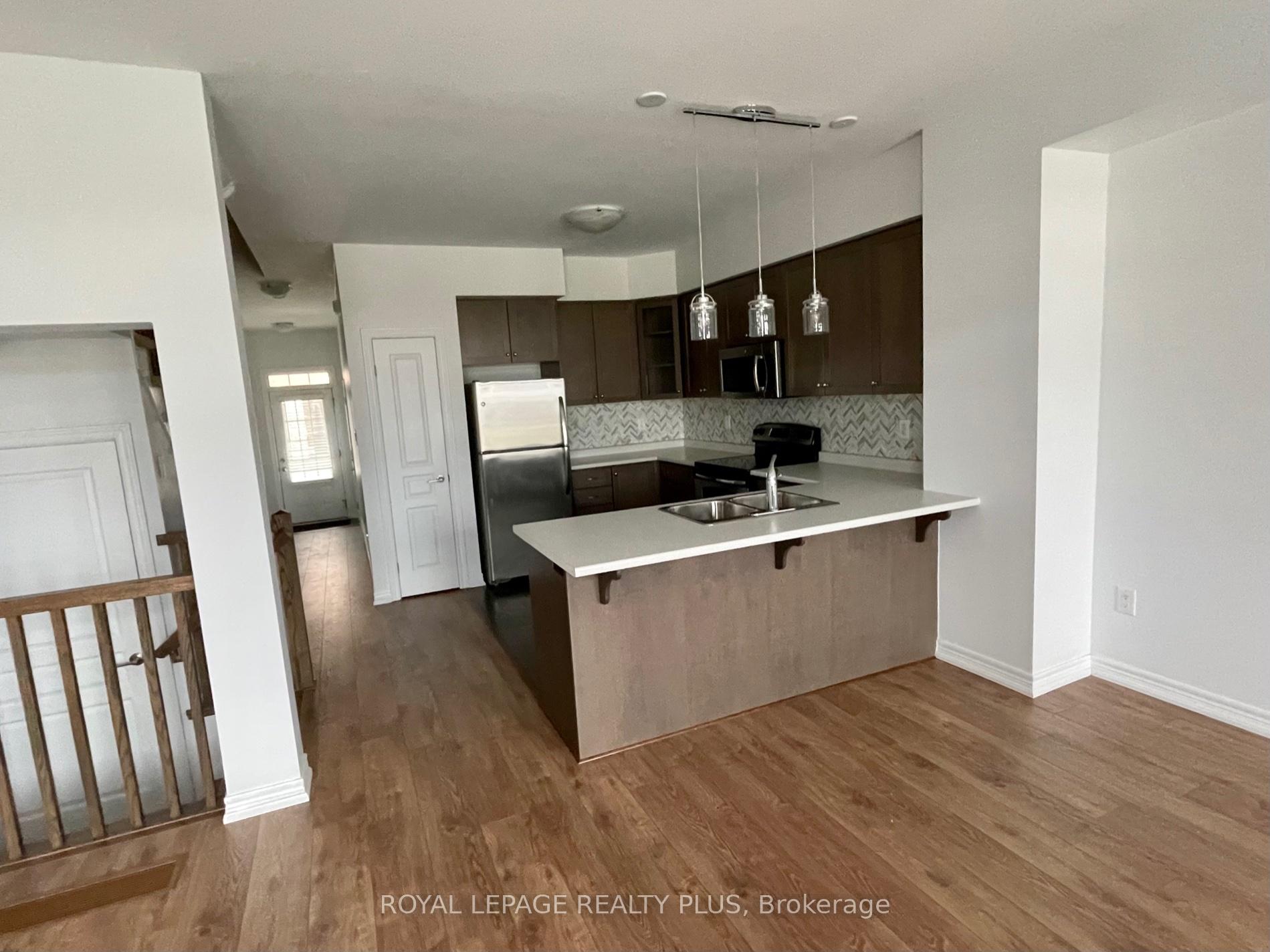 Photo 5 of Unit 16, 515 Winston Road, Grimsby, Grimsby Beach — HOMEH