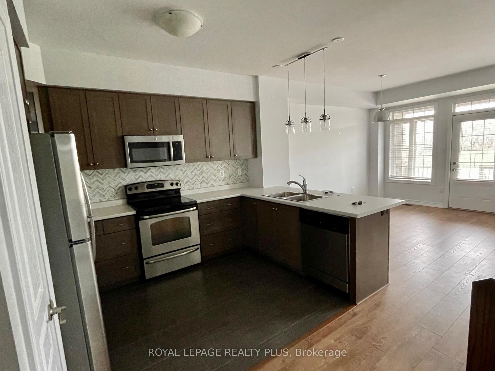 Photo 6 of Unit 16, 515 Winston Road, Grimsby, Grimsby Beach — HOMEH