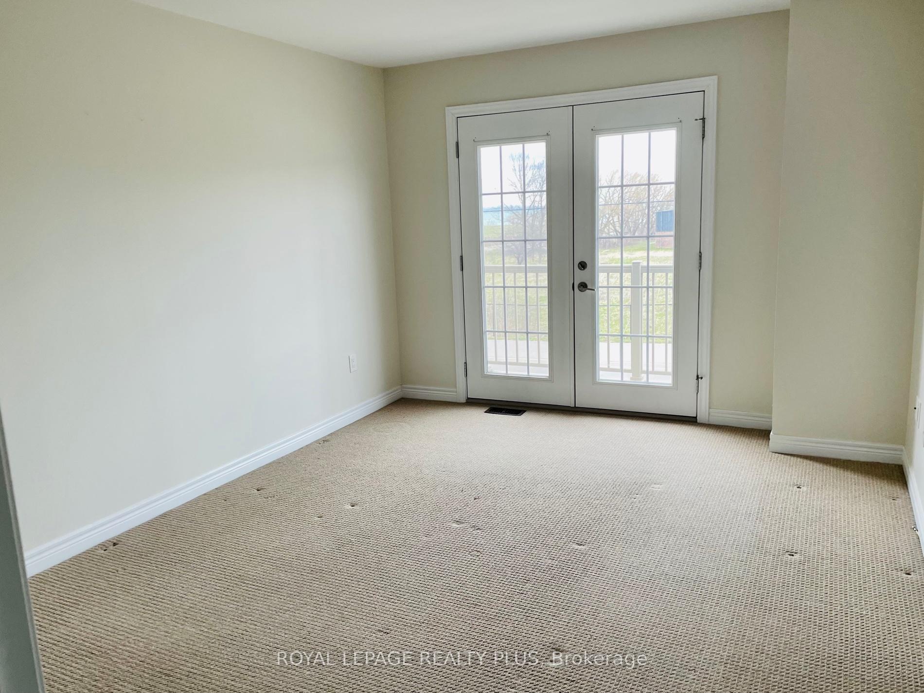 Photo 11 of Unit 16, 515 Winston Road, Grimsby, Grimsby Beach — HOMEH