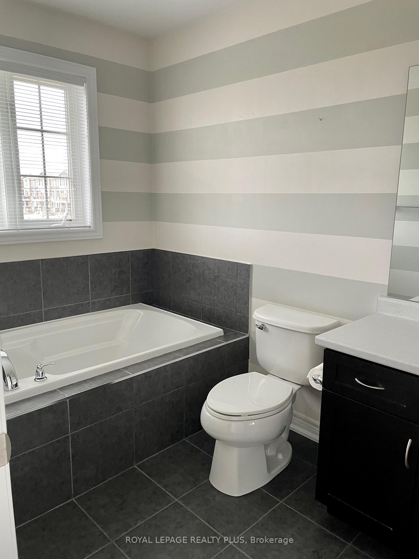 Photo 12 of Unit 16, 515 Winston Road, Grimsby, Grimsby Beach — HOMEH