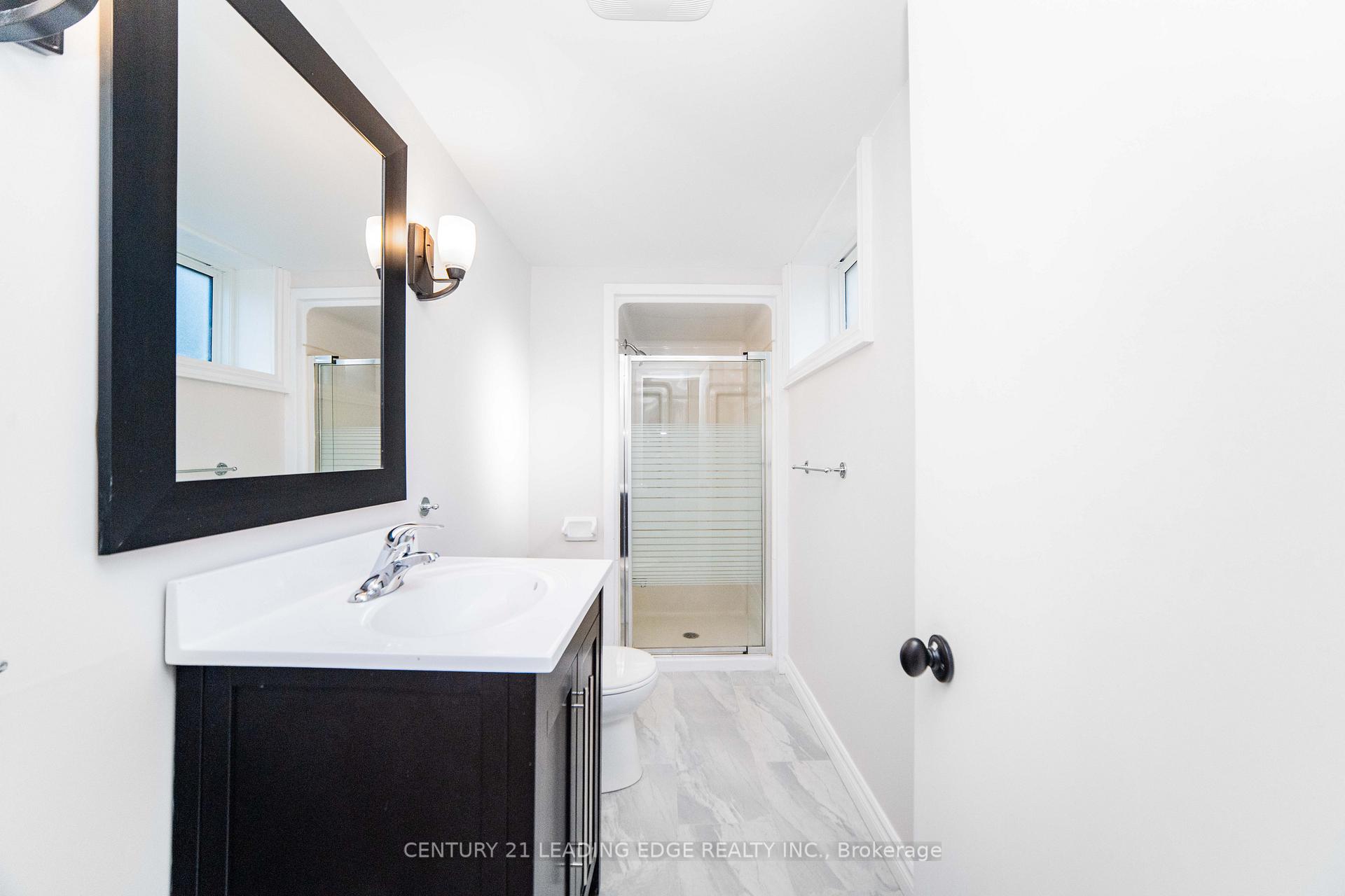 Photo 36 of 22 Winlaw Place, Markham, Old Markham Village — HOMEH