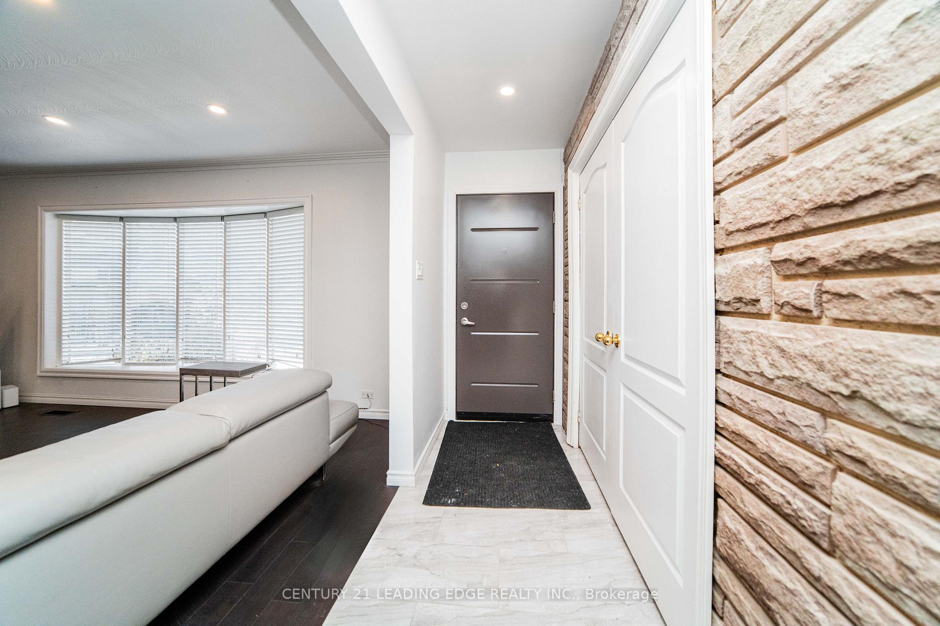 Photo 41 of 22 Winlaw Place, Markham, Old Markham Village — HOMEH