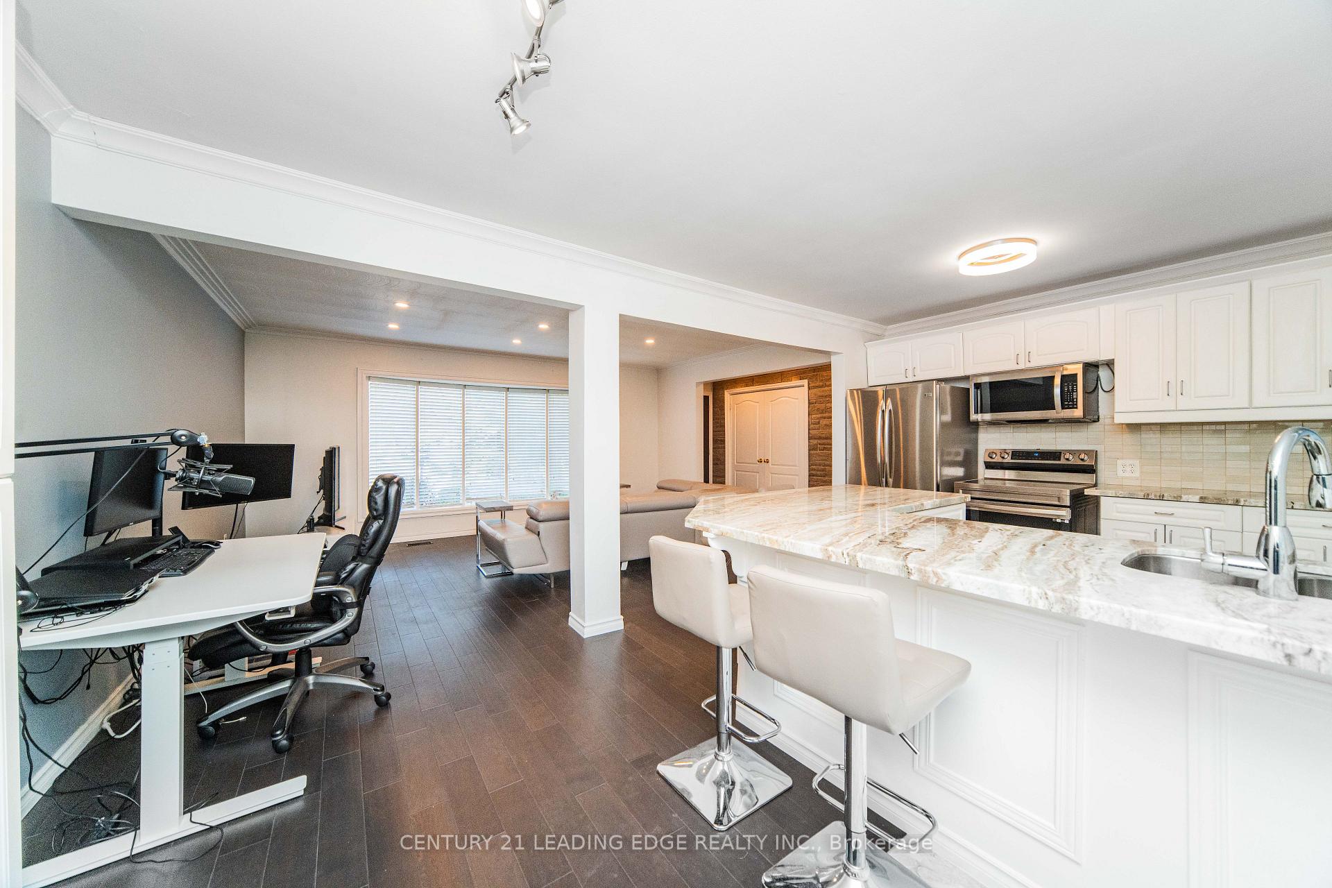 Photo 38 of 22 Winlaw Place, Markham, Old Markham Village — HOMEH