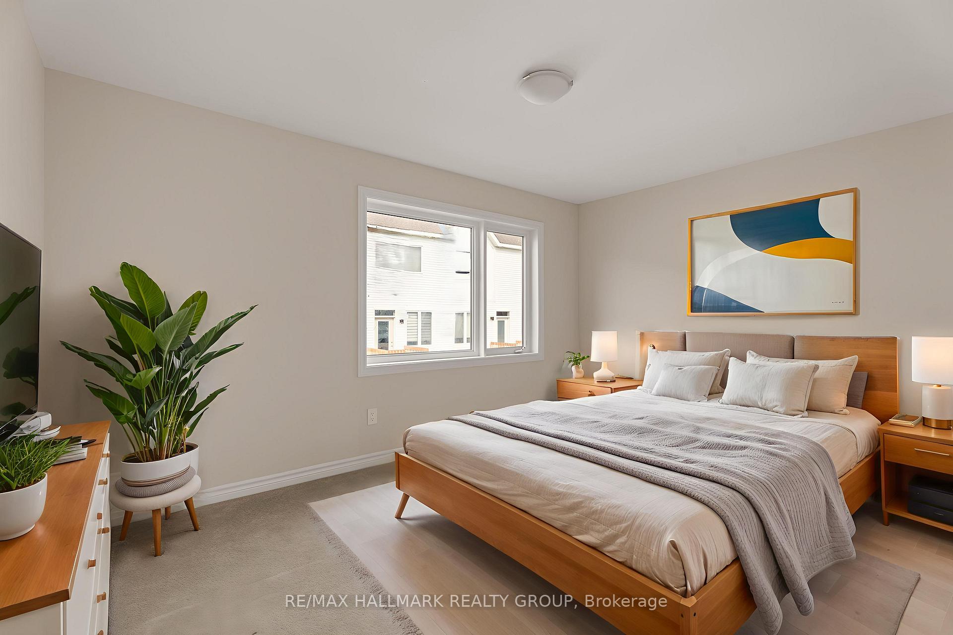 Photo 17 of 68 Focality Crescent, Ottawa, Barrhaven - Half Moon Bay — HOMEH
