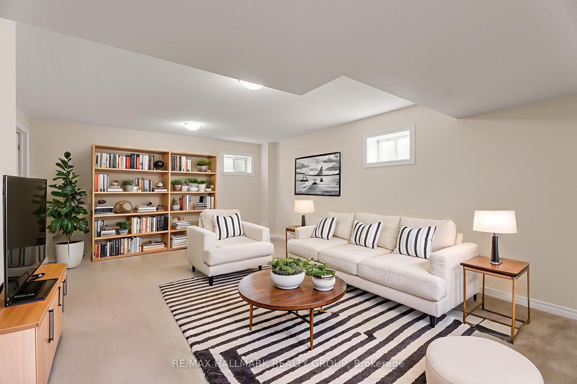 Photo 29 of 68 Focality Crescent, Ottawa, Barrhaven - Half Moon Bay — HOMEH