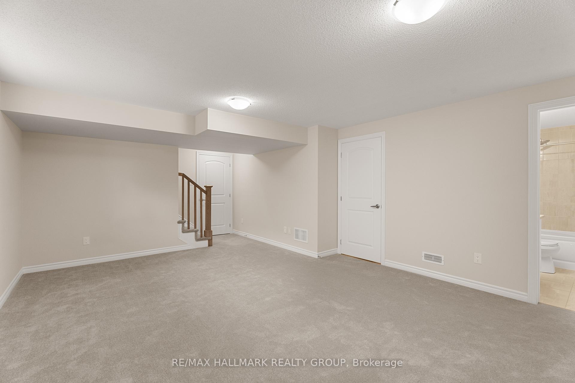 Photo 30 of 68 Focality Crescent, Ottawa, Barrhaven - Half Moon Bay — HOMEH