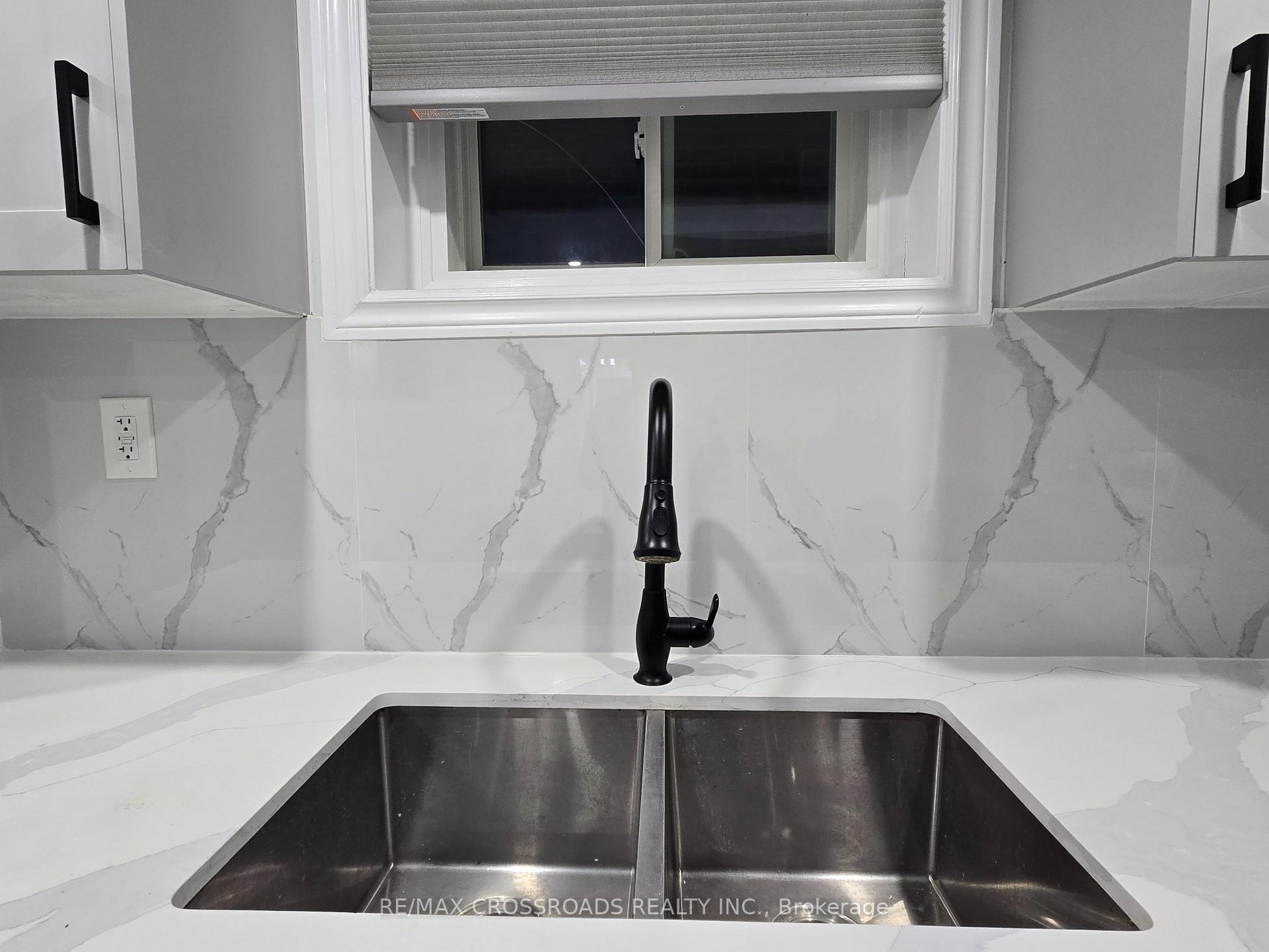 Photo 3 of Unit Lower/Bsmt, 3265 Turnstone Boulevard, Pickering, Rural Pickering — HOMEH