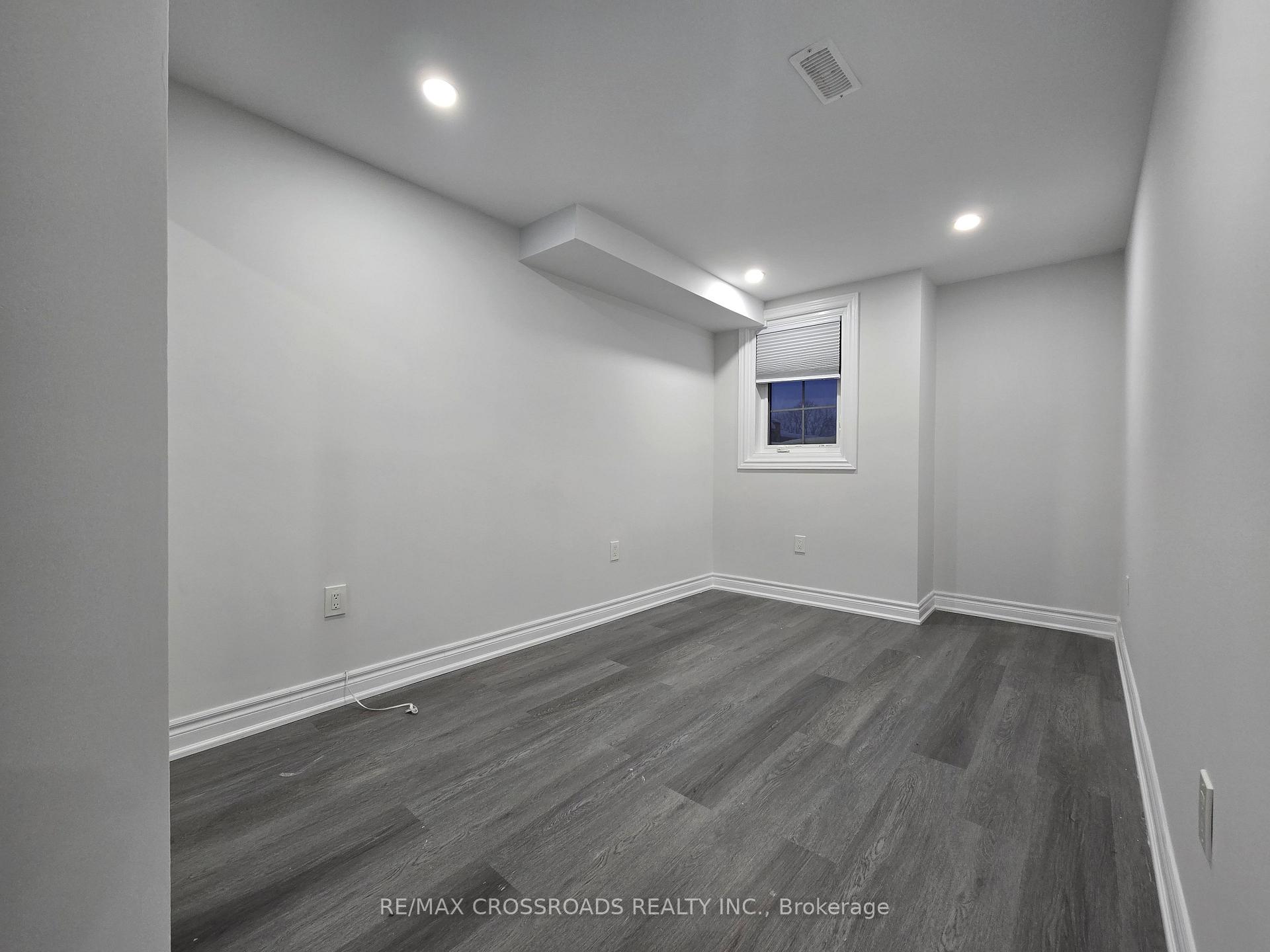 Photo 5 of Unit Lower/Bsmt, 3265 Turnstone Boulevard, Pickering, Rural Pickering — HOMEH