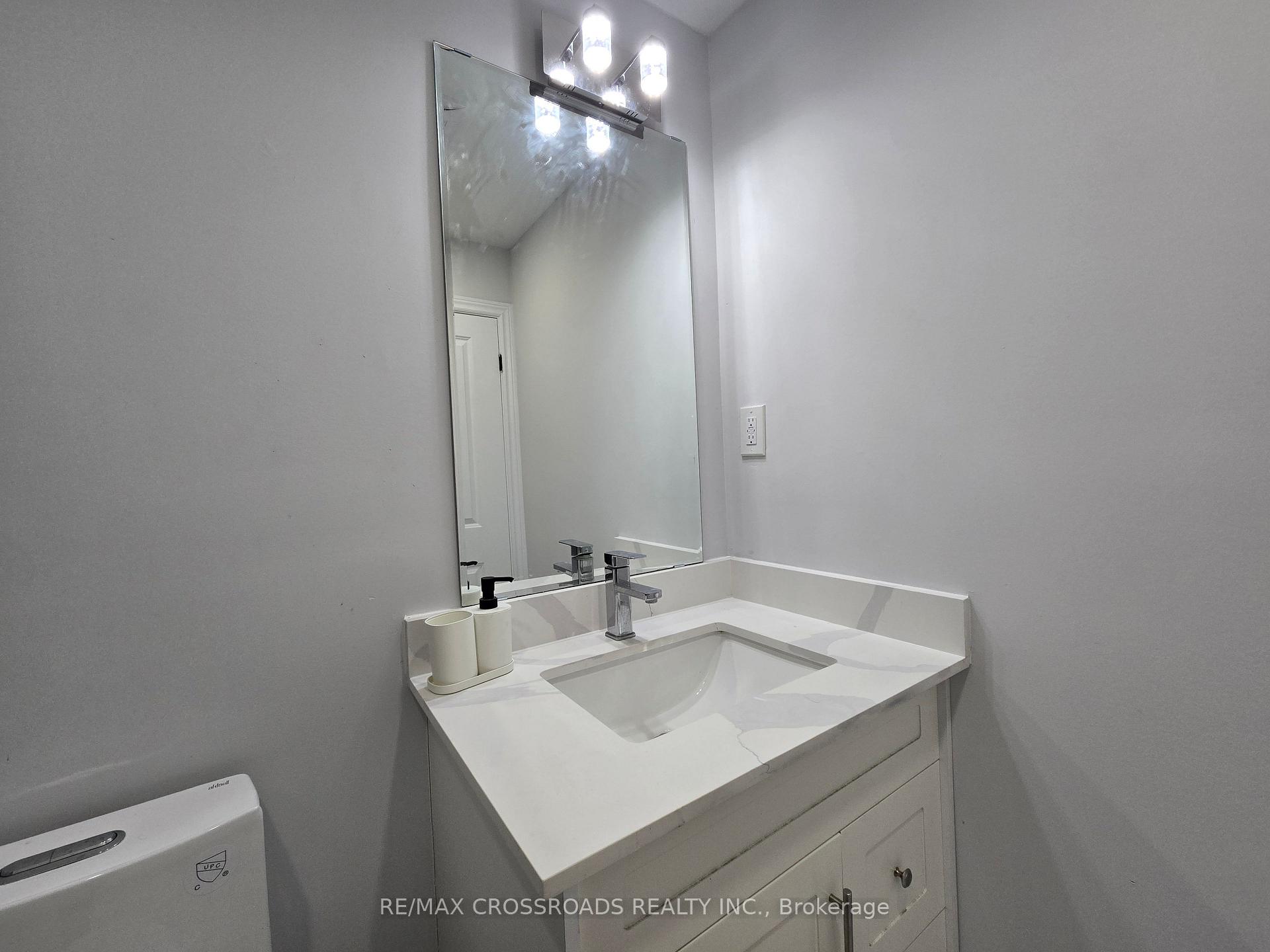 Photo 6 of Unit Lower/Bsmt, 3265 Turnstone Boulevard, Pickering, Rural Pickering — HOMEH