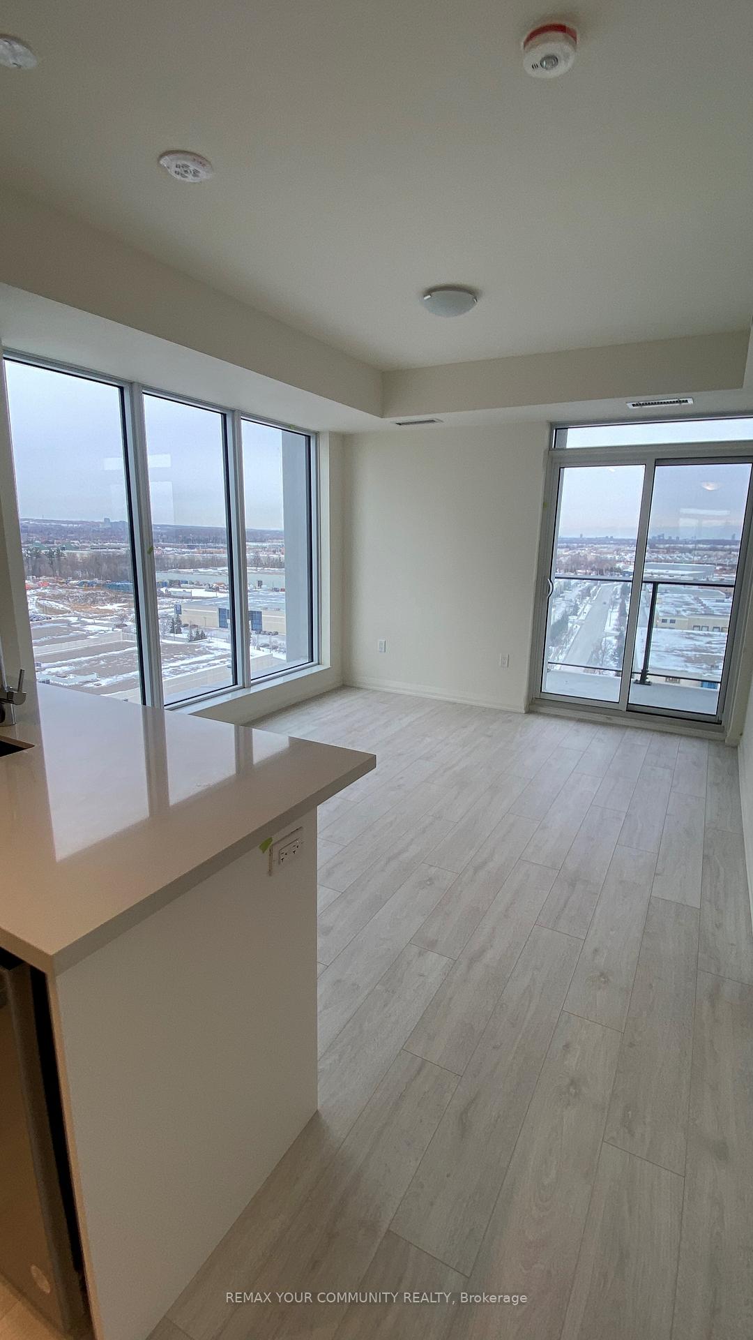 Photo 14 of Unit 1404, 8960 Jane Street E, Vaughan, Concord — HOMEH