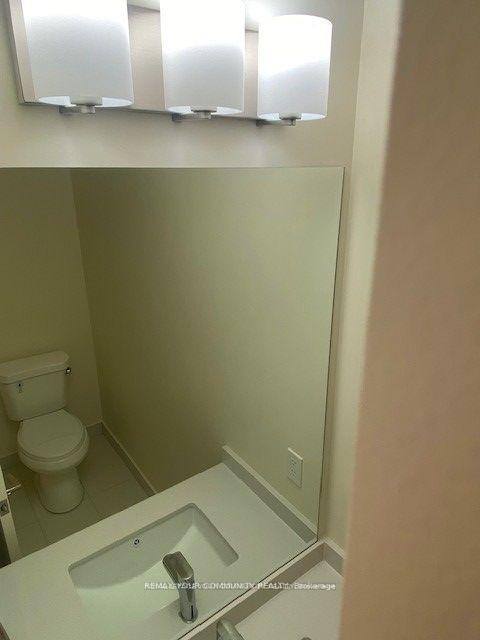 Photo 16 of Unit 1404, 8960 Jane Street E, Vaughan, Concord — HOMEH