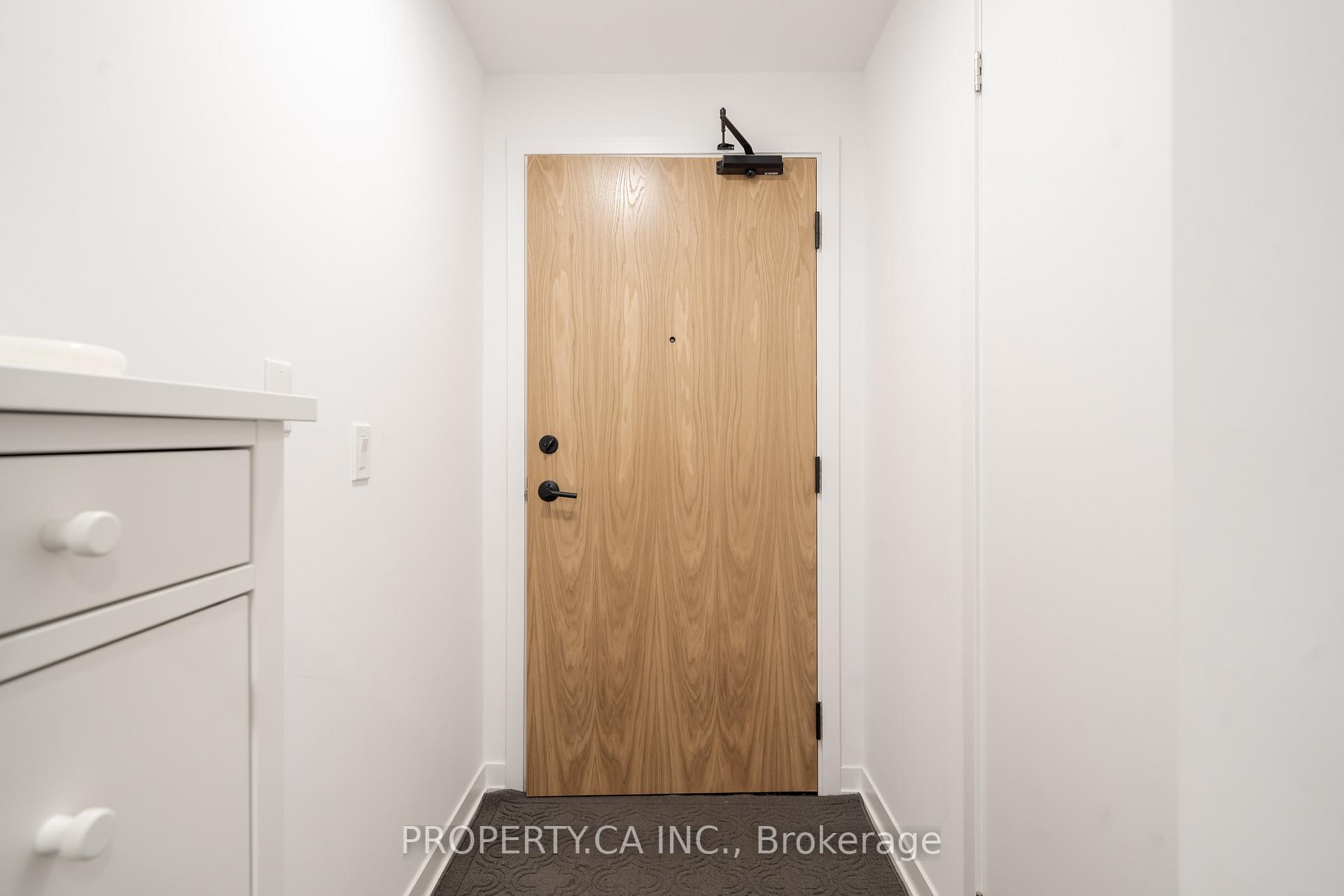 Photo 3 of Unit 524, 7950 Bathurst Street, Vaughan, Beverley Glen — HOMEH