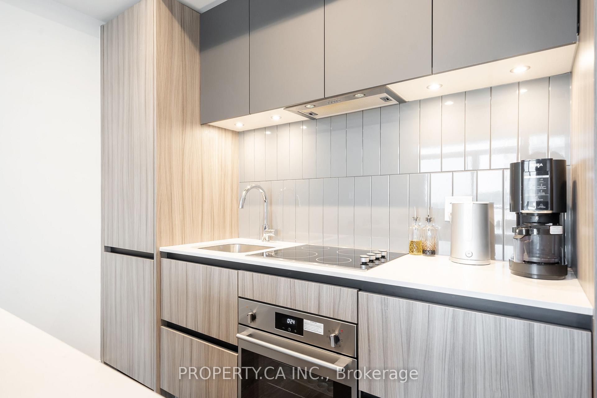 Photo 4 of Unit 524, 7950 Bathurst Street, Vaughan, Beverley Glen — HOMEH