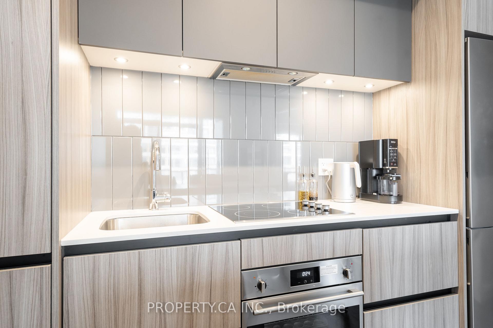 Photo 5 of Unit 524, 7950 Bathurst Street, Vaughan, Beverley Glen — HOMEH