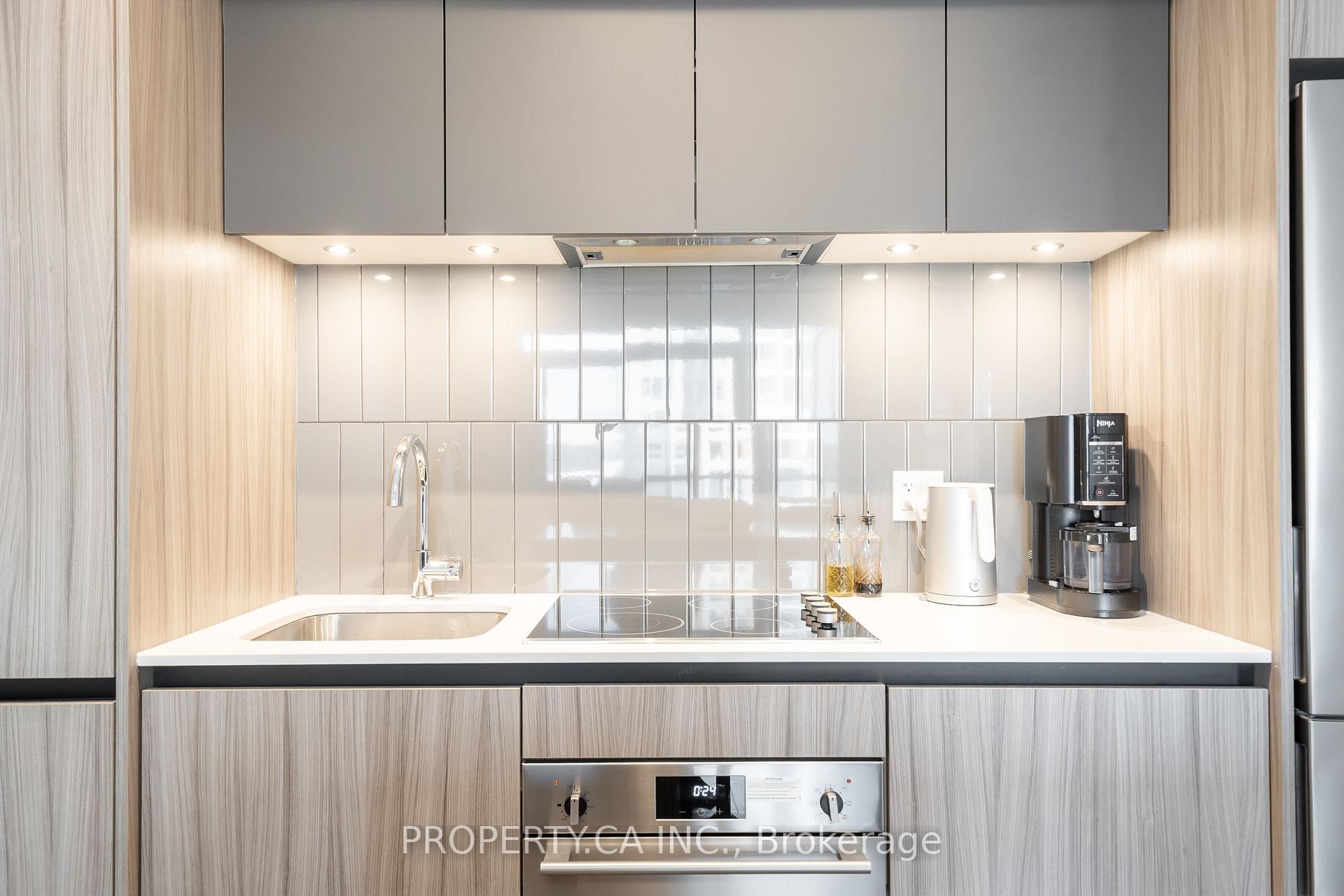 Photo 6 of Unit 524, 7950 Bathurst Street, Vaughan, Beverley Glen — HOMEH