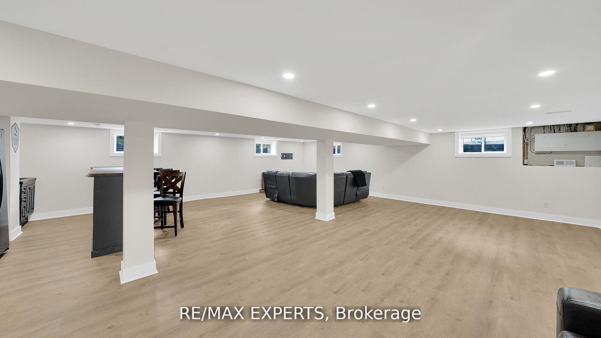 Photo 35 of 26 Wellar Avenue, King, Nobleton — HOMEH