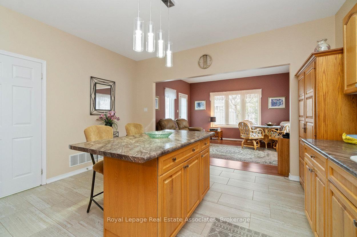 Photo 34 of 3 Fir Drive, Clarington, Newcastle — HOMEH