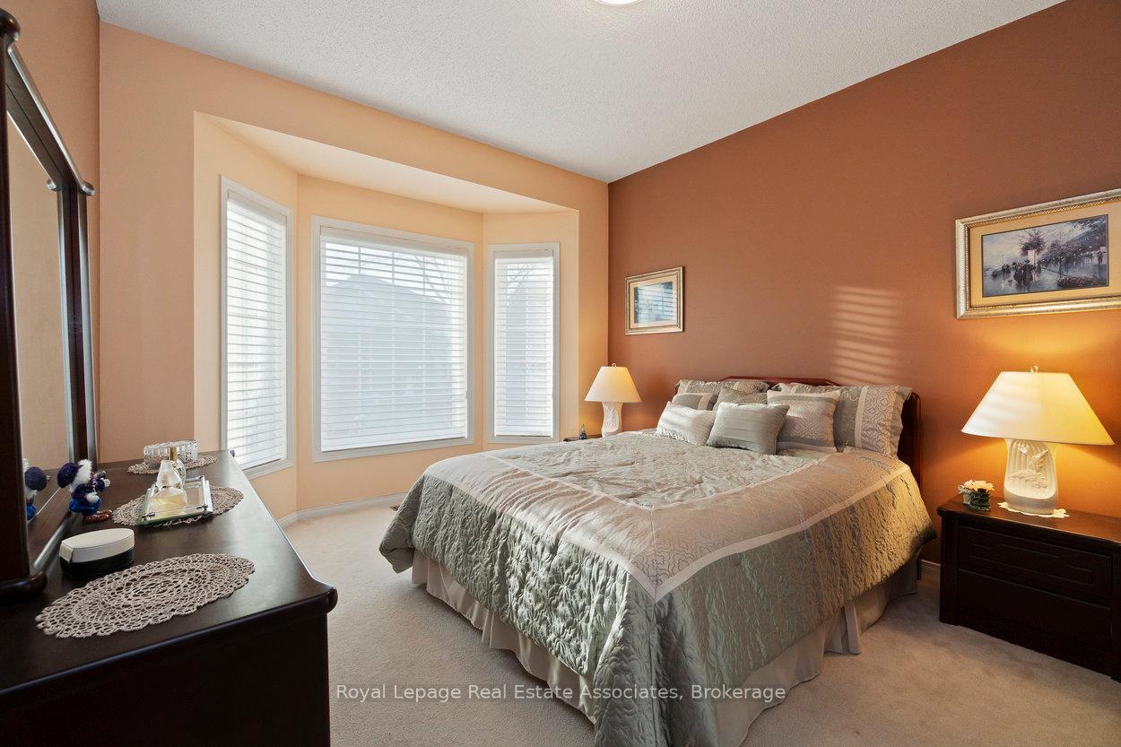 Photo 16 of 3 Fir Drive, Clarington, Newcastle — HOMEH